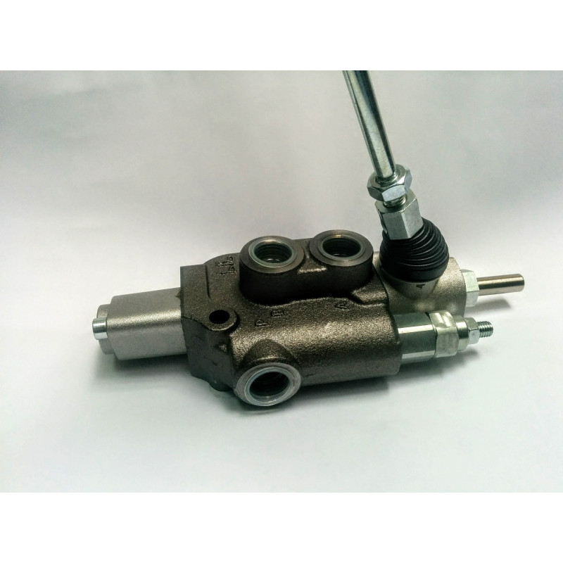 Distribuidor Hidráulico 45 lts/min, 1/2" Corta Leña (Para astilladora)