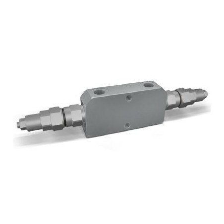 Overcenter Hydraulic Valve 3/8" on Hydraulic Cylinder
