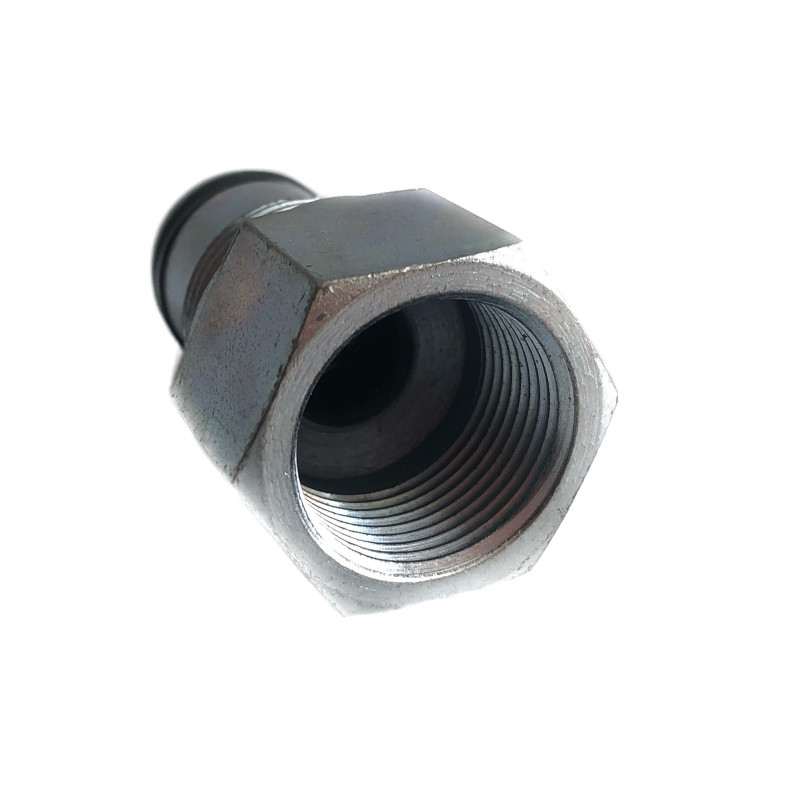Carry over plug for directional control valve P80, 1/2" BSP thread.