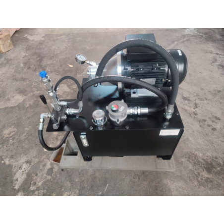 Alquiler Grupo Hidráulico, 8,64 L/min, 220 bar