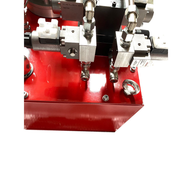 Grupo Hco. 0,75 Cv, 220/380 VAC, 700 bar, 0,35 L/min.