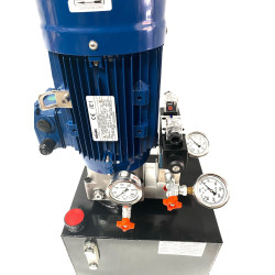 Minicentral hidráulica. 1 Cv, 3,08 L/min, 100 bar.