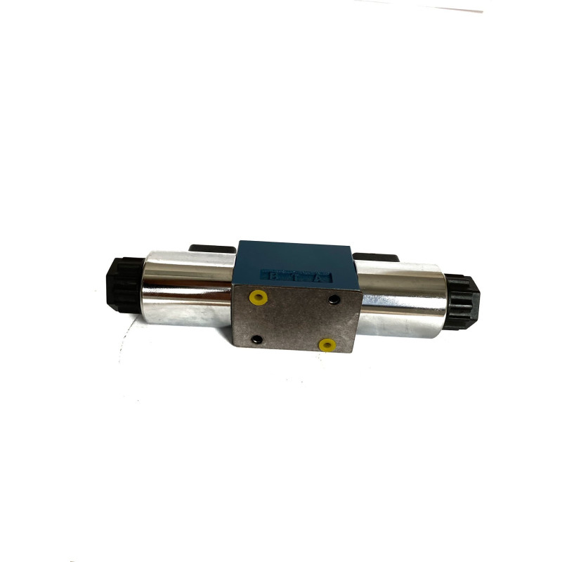 Vinke Directional Control Valve, Model 4VNKSV-6-H-DC24-4L