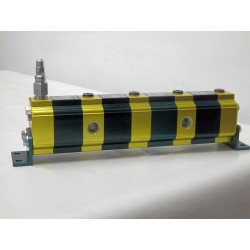 Four Element Flow Divider, 3.8 cc/rev Per Section, VIVOIL V9RS04D25