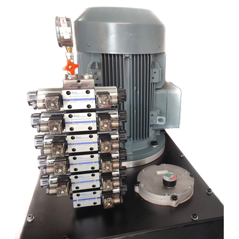 High-pressure hydraulic unit 12.5 Hp 1450 rpm. 250 bar