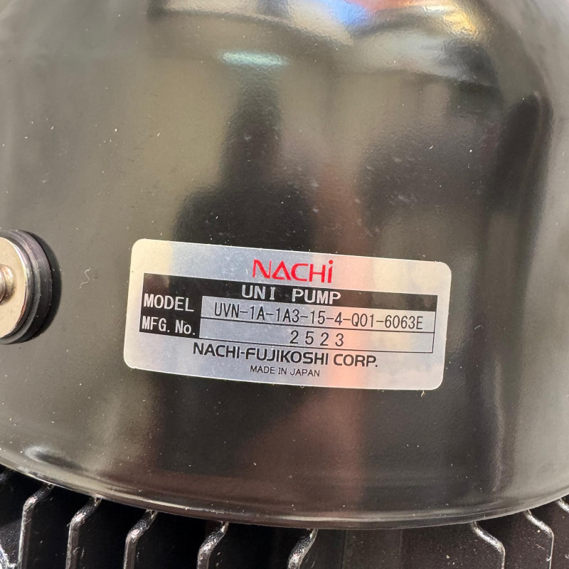Motobomba Marca NACHI Modelo UVN-1A-1A3-15-4-Q01-6063E